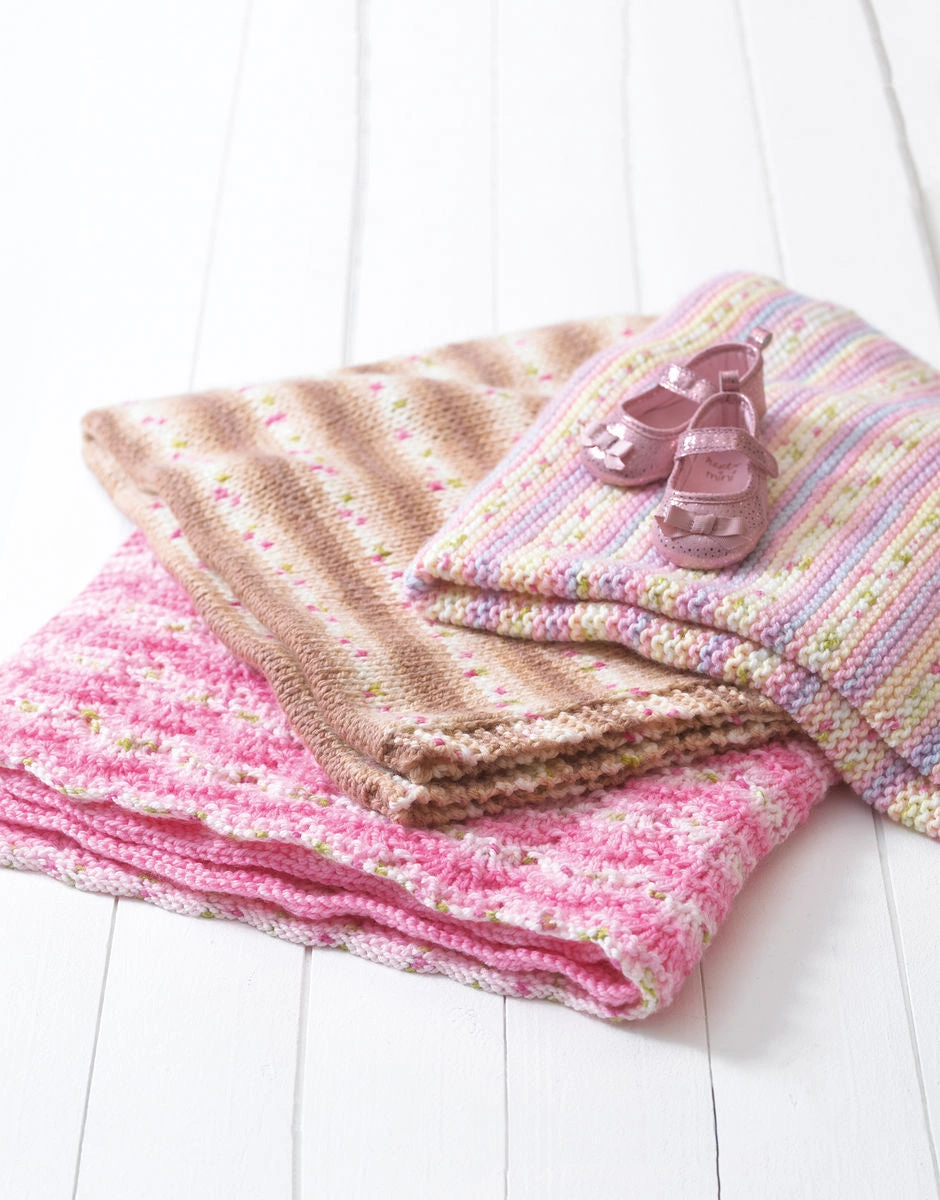 Cozy Hayfield Baby Blankets Easy Knit Patterns 4676